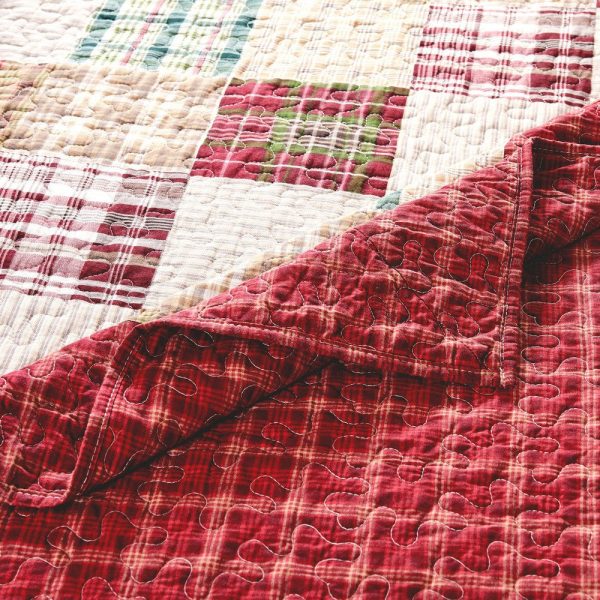 Evi 3pc Cal King Quilt and Pillow Sham Set, Plaid Pattern, Multicolor By Casagear Home Discount - Image 4